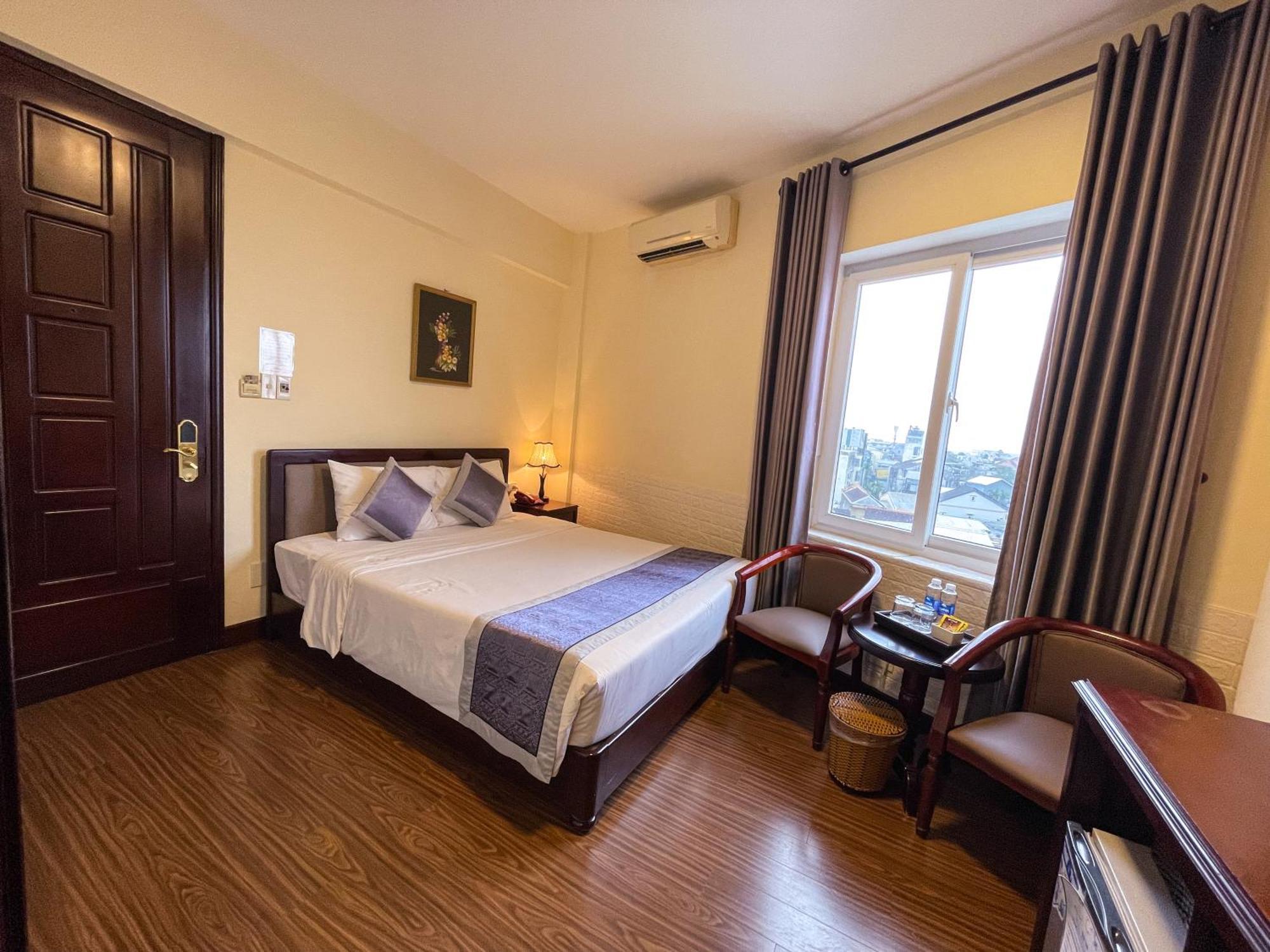 Baly Hotel Hue Luaran gambar