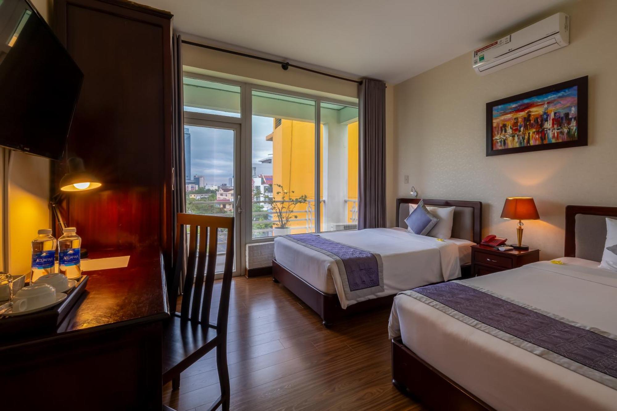 Baly Hotel Hue Luaran gambar