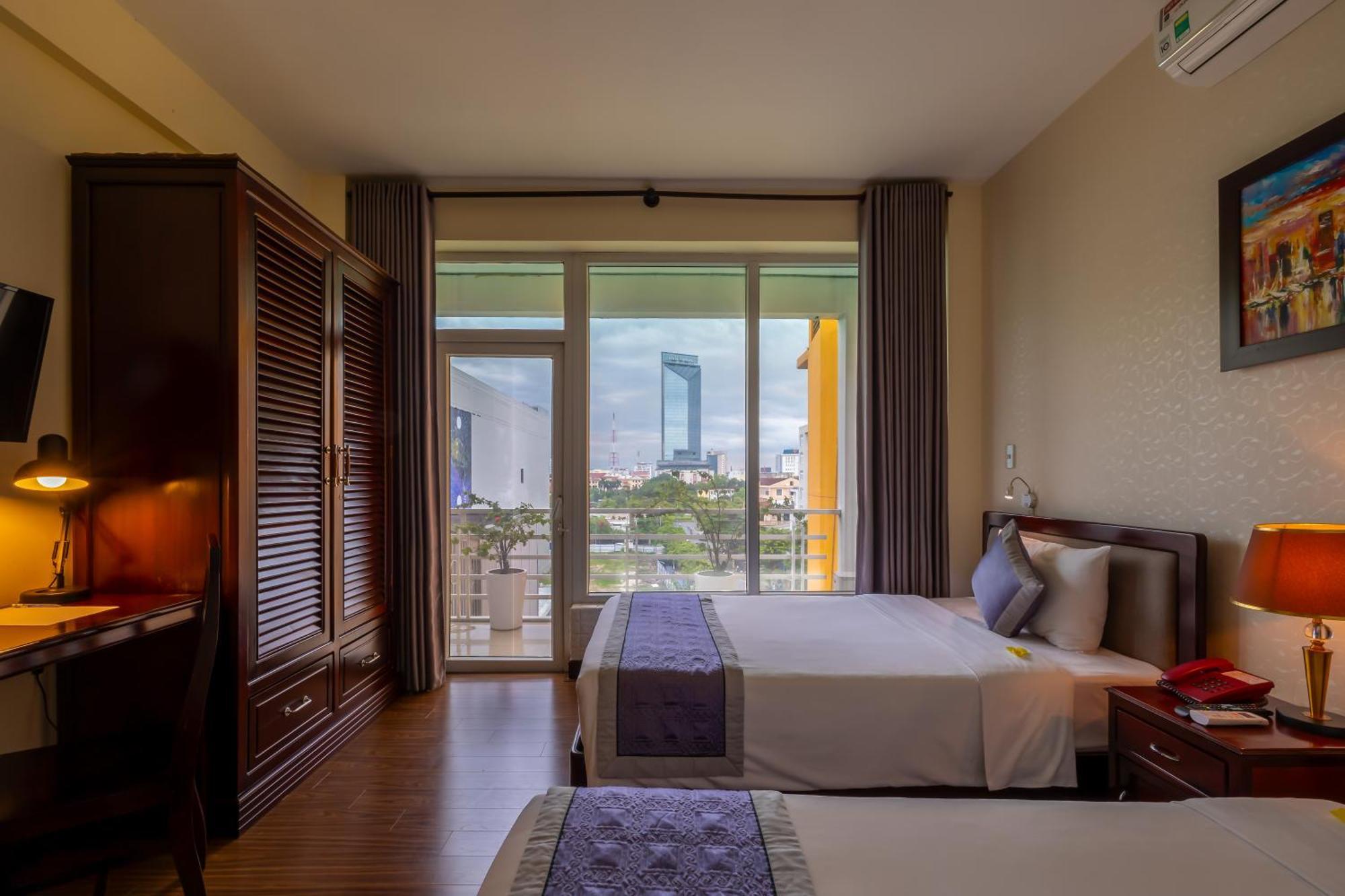 Baly Hotel Hue Luaran gambar