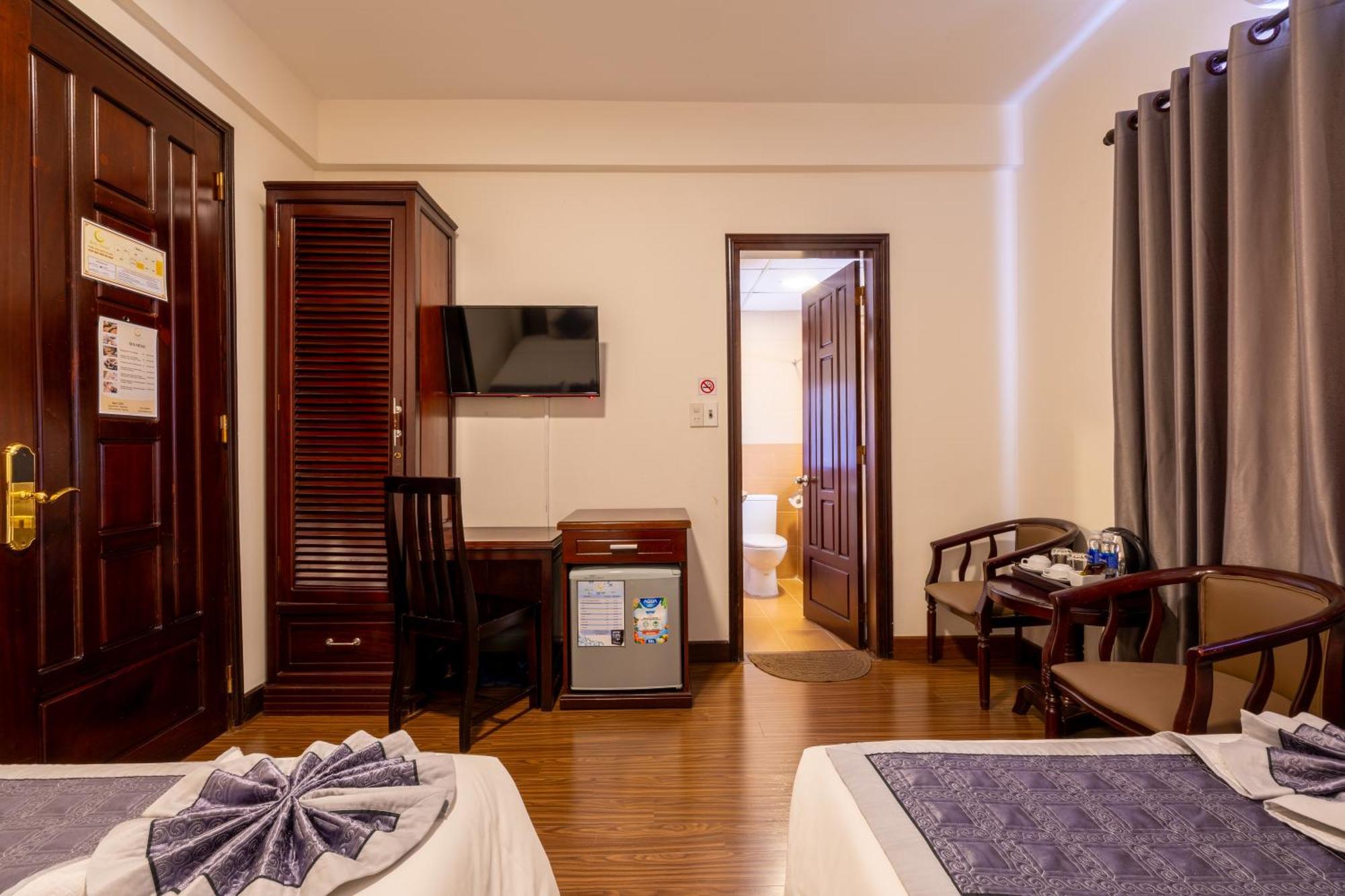 Baly Hotel Hue Luaran gambar
