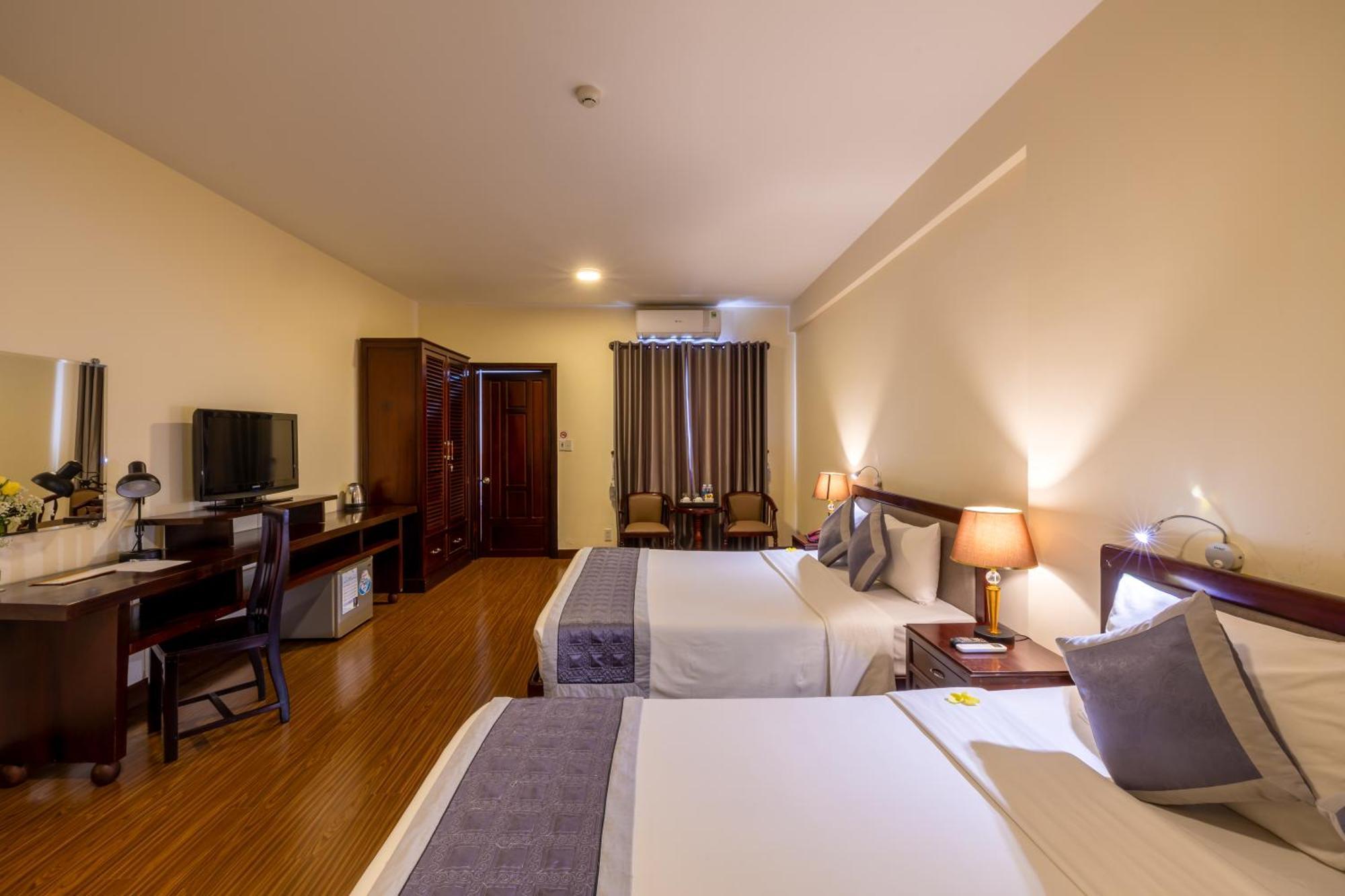 Baly Hotel Hue Luaran gambar