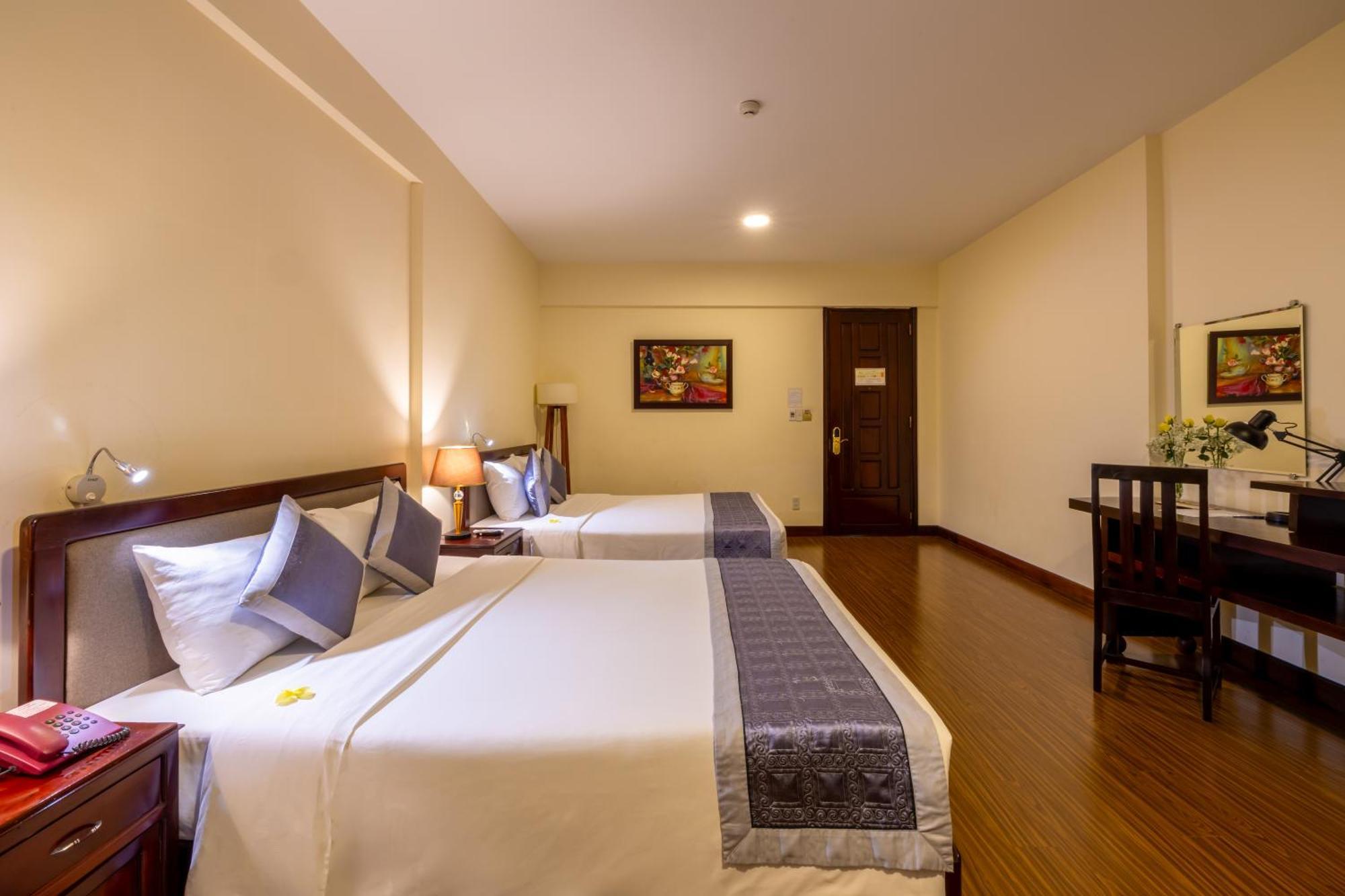 Baly Hotel Hue Luaran gambar