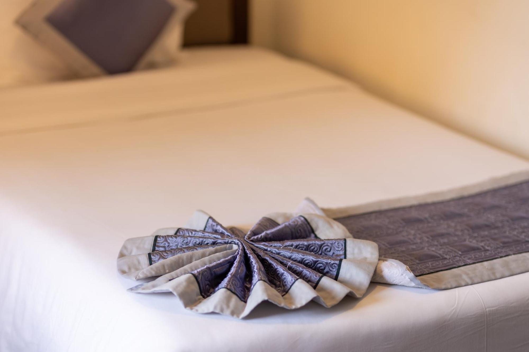 Baly Hotel Hue Luaran gambar