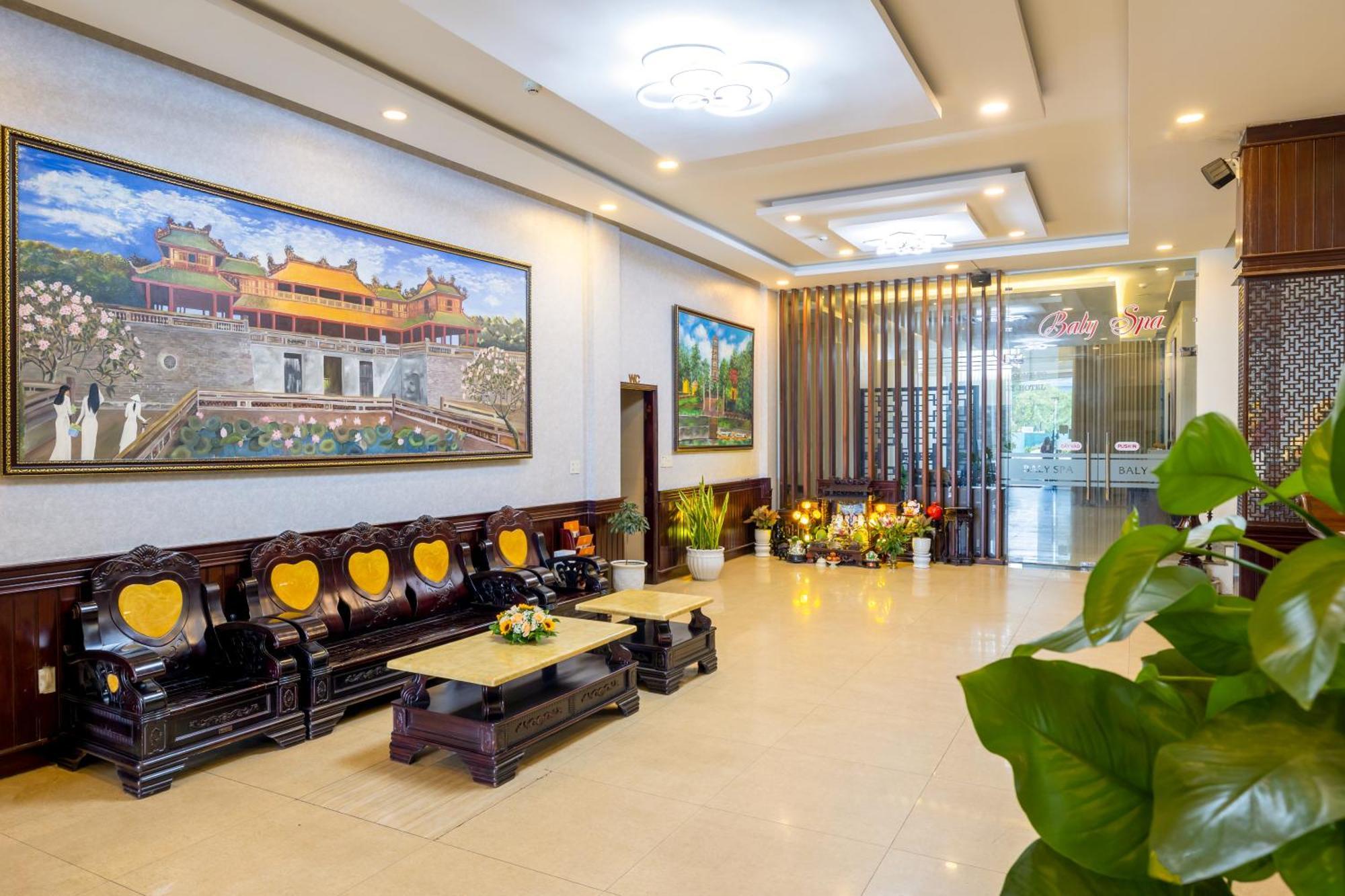 Baly Hotel Hue Luaran gambar