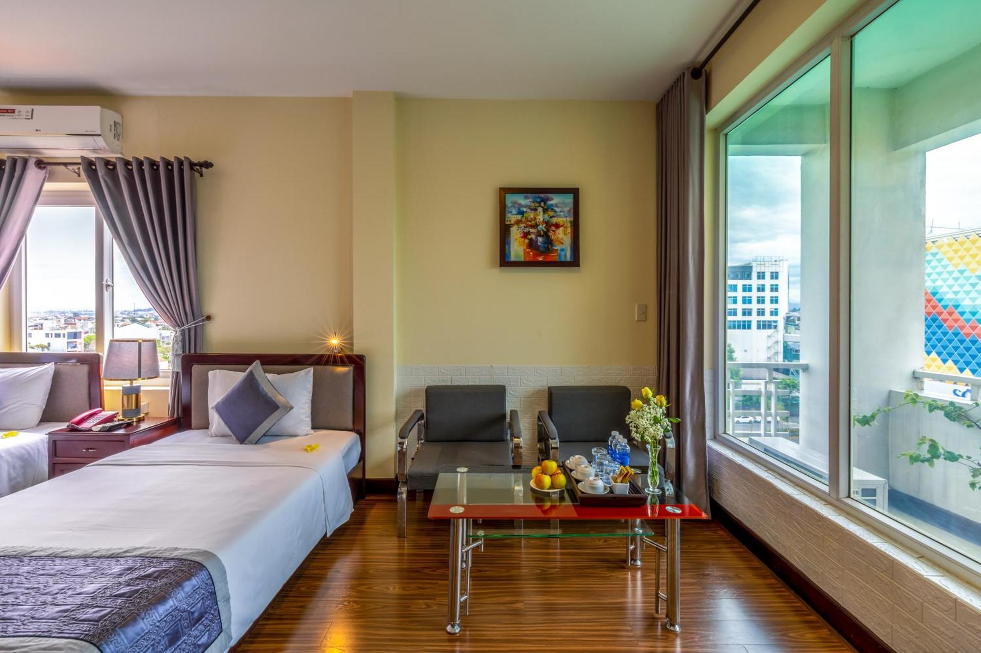 Baly Hotel Hue Luaran gambar